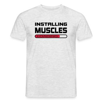Installing Muscles Installiere Muskeln Geschenk - Männer T-Shirt - Grau meliert - Vorne - AI Model Male 178 dark (178cm)