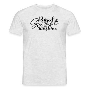 Élevé sur le thé sucré et le soleil - T-shirt homme - gris chiné - Devant - AI Model Male 178 dark (178cm)