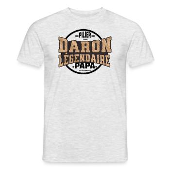 Die "Legendäre Säule Daron: Familie" - Männer T-Shirt - Grau meliert - Vorne - AI Model Male 178 dark (178cm)