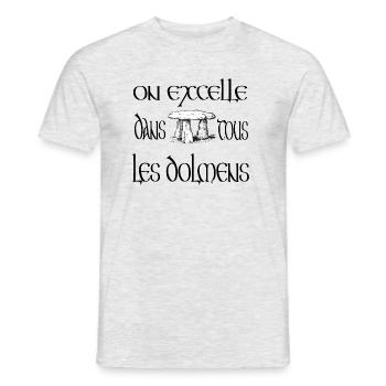 On excelle dans tous les dolmens - T-shirt homme - gris chiné - Devant - AI Model Male 178 dark (178cm)
