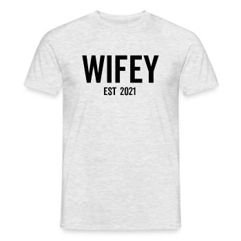 Wifey Est 2021 - T-shirt homme - gris chiné - Devant - AI Model Male 178 dark (178cm)