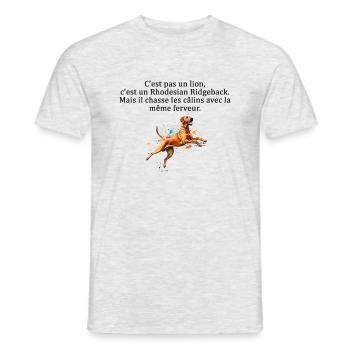 chasseur de calin - T-shirt homme - gris chiné - Devant - AI Model Male 178 dark (178cm)