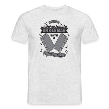 Ne sous-estimez jamais un vieil homme avec de l’harmonica - T-shirt homme - gris chiné - Devant - AI Model Male 178 dark (178cm)