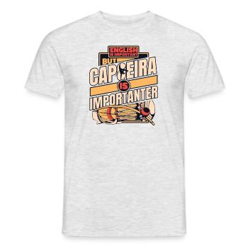 L’éducation est importante, mais la capoeira l’est - T-shirt homme - gris chiné - Devant - AI Model Male 178 dark (178cm)