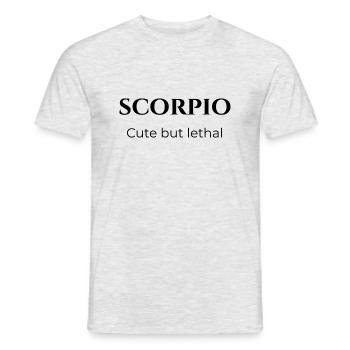 Ironisches Skorpion Zitat - Männer T-Shirt - Grau meliert - Vorne - AI Model Male 178 dark (178cm)