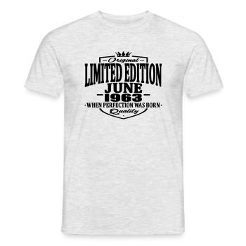 Limitierte Auflage Juni 1963 - Männer T-Shirt - Grau meliert - Vorne - AI Model Male 178 dark (178cm)