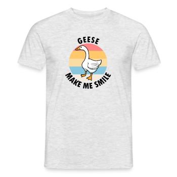 Geese Make Me Smile Nature Ironic Saying Goose - Men's T-Shirt - heather grey - Front - AI Model Male 178 dark (178cm)