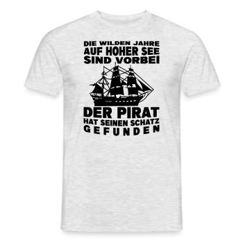 JGA T-Shirt | Die wilden Jahre auf hoher See - Männer T-Shirt - Grau meliert - Vorne - AI Model Male 178 dark (178cm)