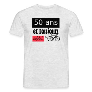 50 ans et toujours addict au vélo - Anniversaire - T-shirt homme - gris chiné - Devant - AI Model Male 178 dark (178cm)