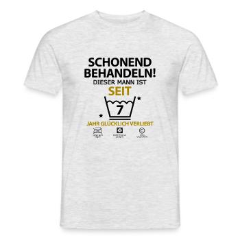Sieben 7 jahre Jährige Beziehung Mann Freund - Männer T-Shirt - Grau meliert - Vorne - AI Model Male 178 dark (178cm)