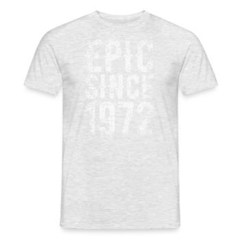 Epic depuis 1972 Very Vintage Edition - T-shirt homme - gris chiné - Devant - AI Model Male 178 dark (178cm)