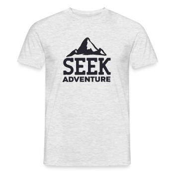 Cherche l'aventure - Voyage message inspirant - T-shirt homme - gris chiné - Devant - AI Model Male 178 dark (178cm)