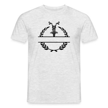 Motorsport chopper motorcycle in laurel wreath - Men's T-Shirt - heather grey - Front - AI Model Male 178 dark (178cm)