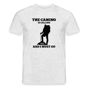Camino 2023 Pilger Reise Pilgern Jakobsweg Wandern - Männer T-Shirt - Grau meliert - Vorne - AI Model Male 178 dark (178cm)