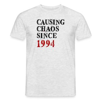 Causing Chaos since 1994 - Birthday 1994 - Men's T-Shirt - heather grey - Front - AI Model Male 178 dark (178cm)
