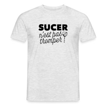SUCER N'EST PAS TROMPER 🍭 Cadeau humour tshirt - T-shirt homme - gris chiné - Devant - AI Model Male 178 dark (178cm)