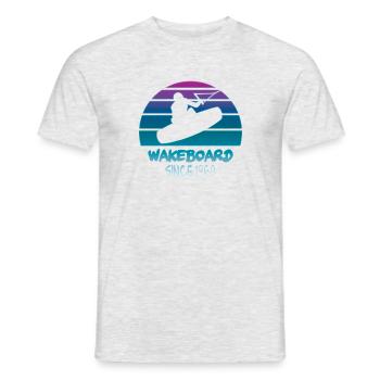 Wakeboard, since 1960 - Männer T-Shirt - Grau meliert - Vorne - AI Model Male 178 dark (178cm)