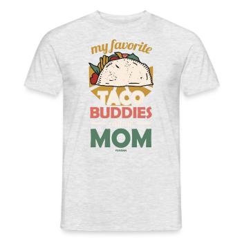 My Favorite Taco Buddies Call Me Mom - Männer T-Shirt - Grau meliert - Vorne - AI Model Male 178 dark (178cm)