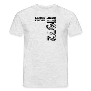 Anniversaire juin 1972 - T-shirt homme - gris chiné - Devant - AI Model Male 178 dark (178cm)