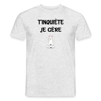 T'inquiète je gère lama yoga humour idée cadeau - T-shirt homme - gris chiné - Devant - AI Model Male 178 dark (178cm)
