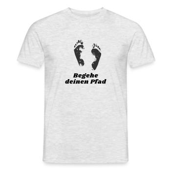 Begehe deinen Pfad - Männer T-Shirt - Grau meliert - Vorne - AI Model Male 178 dark (178cm)