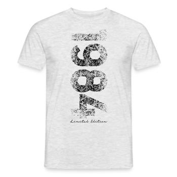 Édition limitée 1984 - Anniversaire 1984 - T-shirt homme - gris chiné - Devant - AI Model Male 178 dark (178cm)
