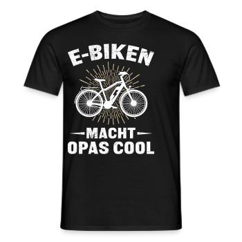 Großvater E-BIKEN MACHT OPAS COOL EBiken Lustiges - Männer T-Shirt - Schwarz - Vorne - AI Model Male 178 light (178cm)