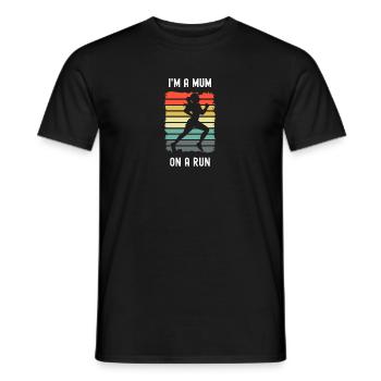 Femme Trail Runner Je suis une maman sur une course Femmes Mamans - T-shirt homme - noir - Devant - AI Model Male 178 light (178cm)
