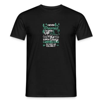 Camping King - Männer T-Shirt - Schwarz - Vorne - AI Model Male 178 light (178cm)
