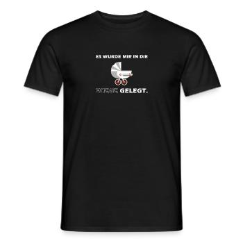 Es wurde mir in die Wiege gelegt. - Männer T-Shirt - Schwarz - Vorne - AI Model Male 178 light (178cm)