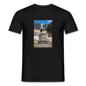 Reiterstandbild von Friedrich I. Barbarossa - Männer T-Shirt - Schwarz - Vorne - AI Model Male 178 light (178cm)