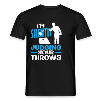 Cornhole Liebhaber Still Beurteile Ich Deine Würfe - Männer T-Shirt - Schwarz - Vorne - AI Model Male 178 light (178cm)