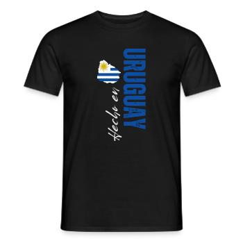 Hergestellt in Uruguay, vertikales Design - Männer T-Shirt - Schwarz - Vorne - AI Model Male 178 light (178cm)