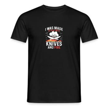 I Was Made To Play With Knives And Fire Kochen - Männer T-Shirt - Schwarz - Vorne - AI Model Male 178 light (178cm)