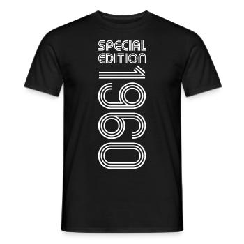 Édition spéciale 1960 - Anniversaire 1960 Changement de couleur - T-shirt homme - noir - Devant - AI Model Male 178 light (178cm)