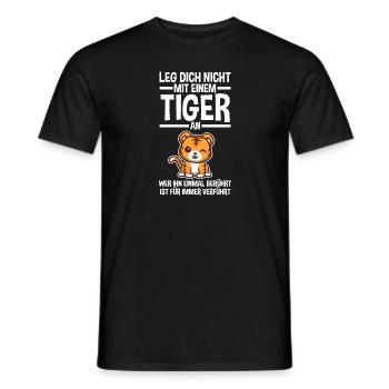 Tiger Motiv - Männer T-Shirt - Schwarz - Vorne - AI Model Male 178 light (178cm)