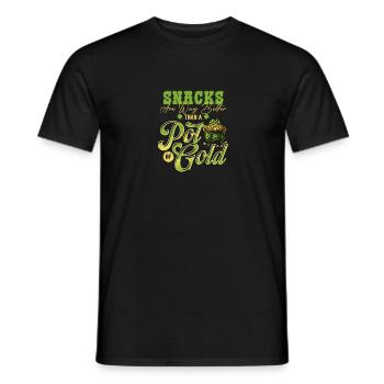 Snacks sind besser als ein Topf Gold St Patricks - Männer T-Shirt - Schwarz - Vorne - AI Model Male 178 light (178cm)