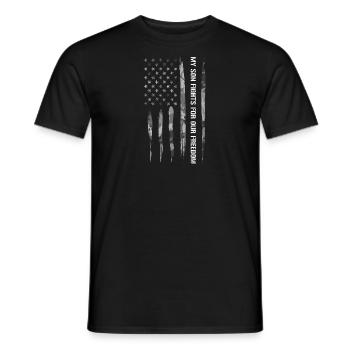 My Son Fights For Our Freedom - Männer T-Shirt - Schwarz - Vorne - AI Model Male 178 light (178cm)