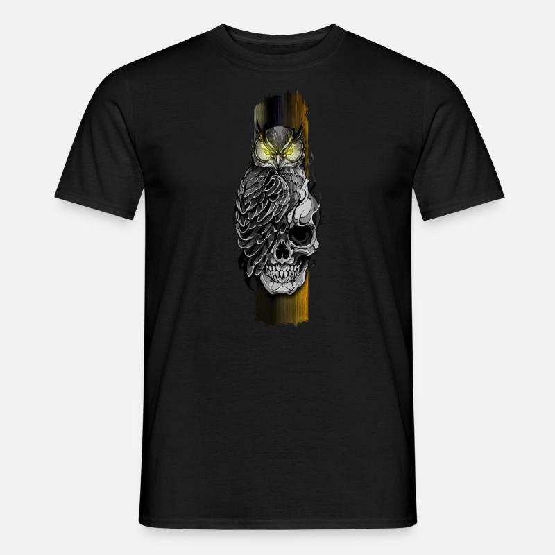 Eule sitzt auf Schädel - Männer T-Shirt - Schwarz