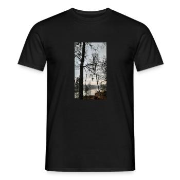 Wald - Männer T-Shirt - Schwarz - Vorne - AI Model Male 178 light (178cm)