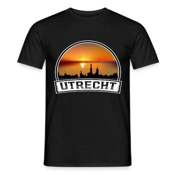 Utrecht Netherlands Skyline Vintage Sunset Travel - Men's T-Shirt - black - Front - AI Model Male 178 light (178cm)