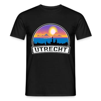 Utrecht Netherlands Skyline Vintage Sunset Travel - Men's T-Shirt - black - Front - AI Model Male 178 light (178cm)