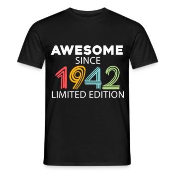 Fantastique depuis 1942 - né en 1942 - T-shirt homme - noir - Devant - AI Model Male 178 light (178cm)