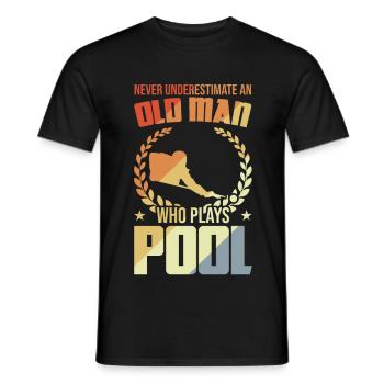 Alten Mann der Poolbillard spielt - Männer T-Shirt - Schwarz - Vorne - AI Model Male 178 light (178cm)