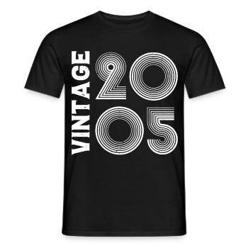 Vintage 2005 Retro Jubiläumsgeschenk - Männer T-Shirt - Schwarz - Vorne - AI Model Male 178 light (178cm)