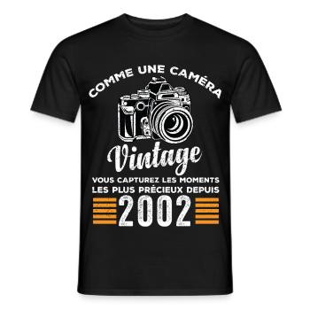 Caméra vintage 2002 cadeau anniversaire humour - T-shirt homme - noir - Devant - AI Model Male 178 light (178cm)