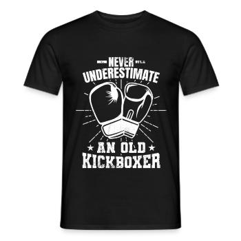 Unterschätze nie einen alten Kickboxer - Männer T-Shirt - Schwarz - Vorne - AI Model Male 178 light (178cm)