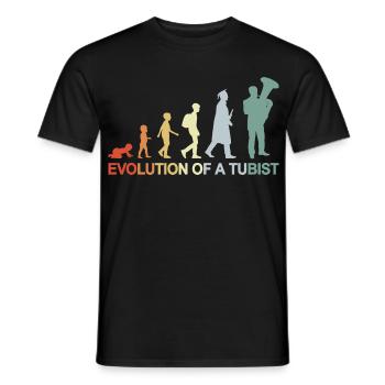 Entwicklung eines Tubisten - Männer T-Shirt - Schwarz - Vorne - AI Model Male 178 light (178cm)