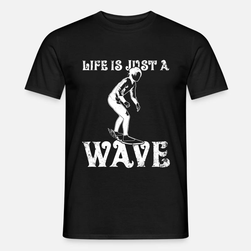 Life Is Just A Wave - Männer T-Shirt - Schwarz