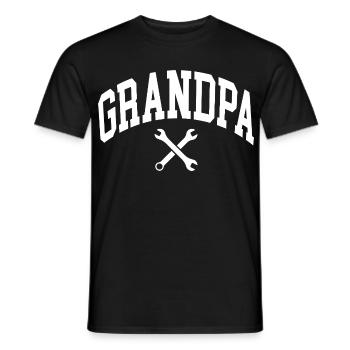 Grandpa - Männer T-Shirt - Schwarz - Vorne - AI Model Male 178 light (178cm)